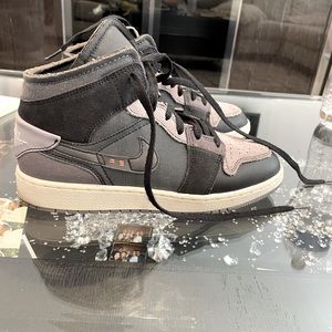 COPY - Air Jordan 1 Mid big kids shoes